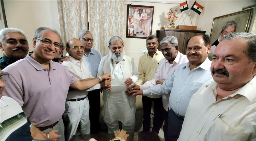 *Energy Minister Anil Vij grants ₹2.312 million to Rambagh Gaushala in Ambala Cantonment, says “Cow service is the foundation of our culture”*