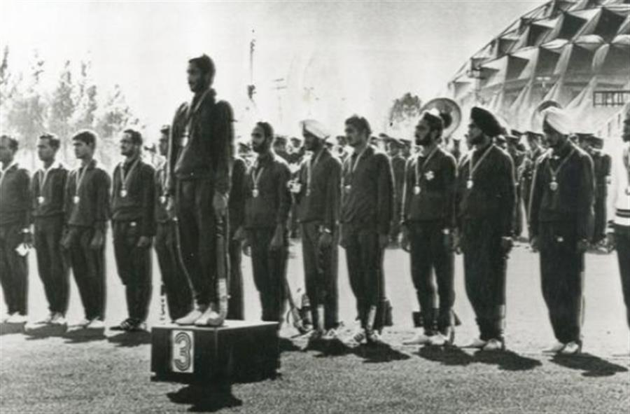 Sports-Hockey-GurbaxSingh-pass  Olympic Medallist Hockey Legend Gurbax Singh Grewal Passes Away