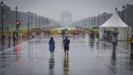 Rain Lashes Several Parts of Delhi, Brings Relief from Scorching Heat