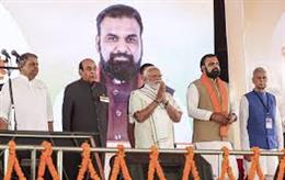 Prime Minister congratulates newly sworn-in Ministers in Bihar Government