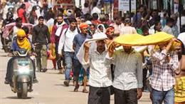 Furnace-like Heat Returns to Delhi-NCR, IMD Issues Alert for Heatwave and Dust Storms Till Friday