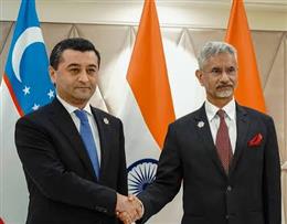 Commerce Secretary Shri Rajesh Agrawal co-chairs 14th Session of India-Uzbekistan Intergovernmental Commission
