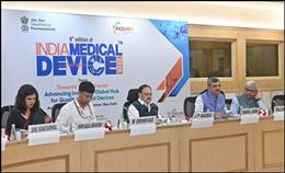 Union Minister Shri Jagat Prakash Nadda Chairs CEO Roundtable at India Medical Device 2026