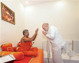 Union Home Minister and Minister of Cooperation Shri Amit Shah meets revered saint of Pejawar Mutt, Sri Vishwaprasanna Teerth Swami Ji in New Delhi today